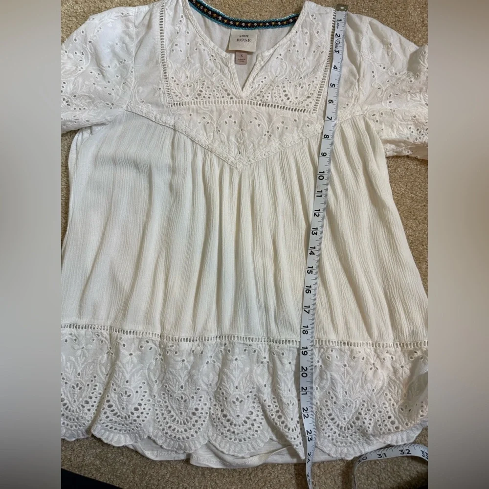 Knox Rose size small lace top - Picture 9 of 11